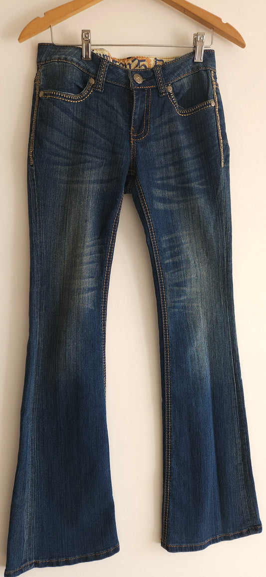 Ten 25 jeans