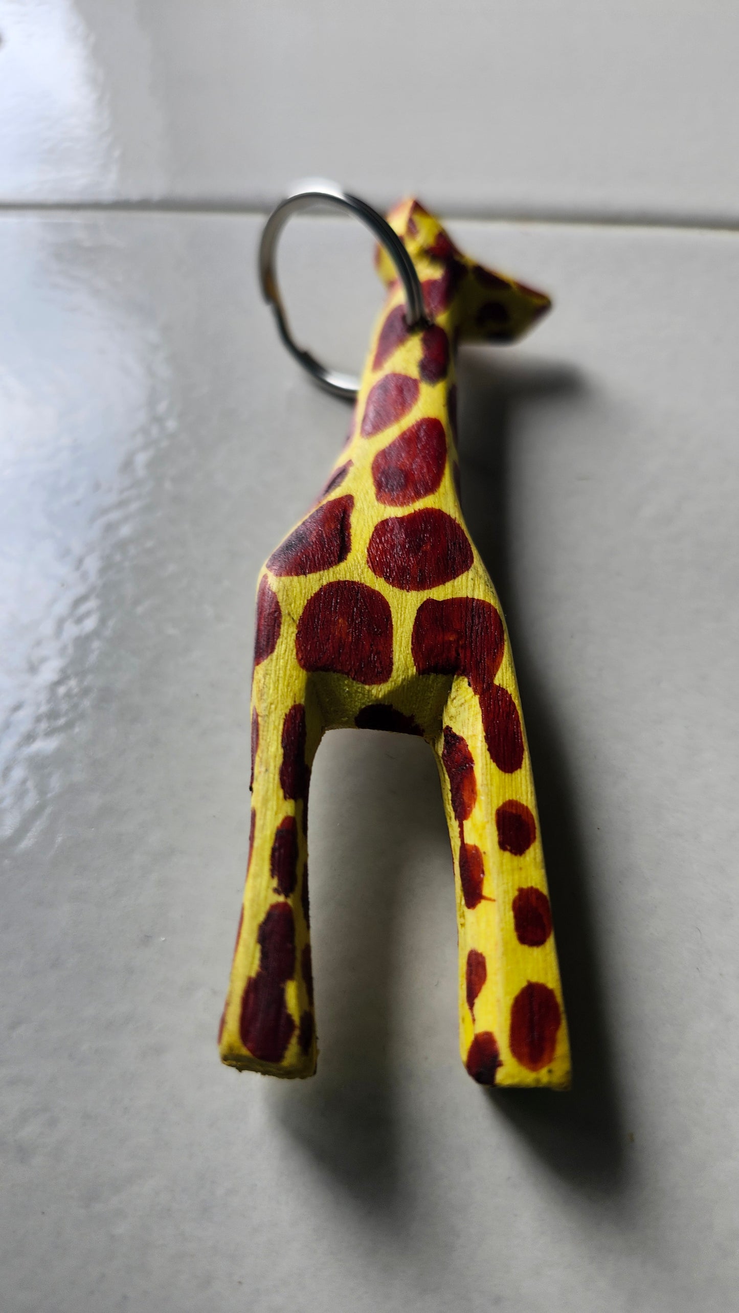 wooden giraffe keychain